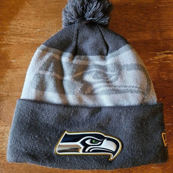 Seattle Seahawks Beanie NFL Grey Rare - Picture 1 of 4